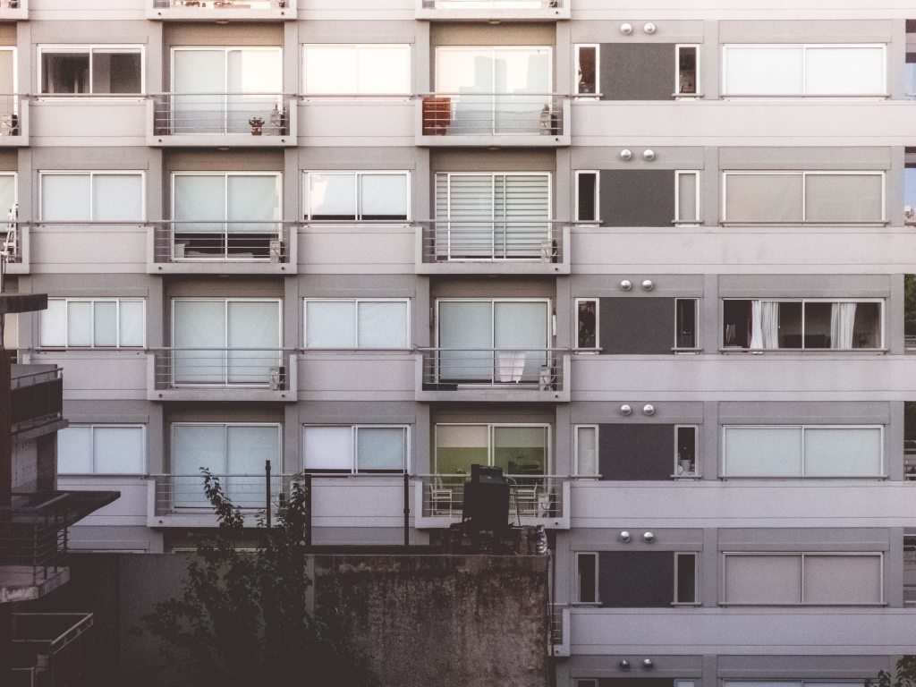 The exterior view of an apartment building.